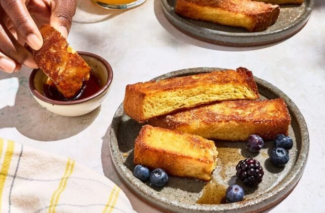 13 Easy Breakfast Ideas for Busy Mornings