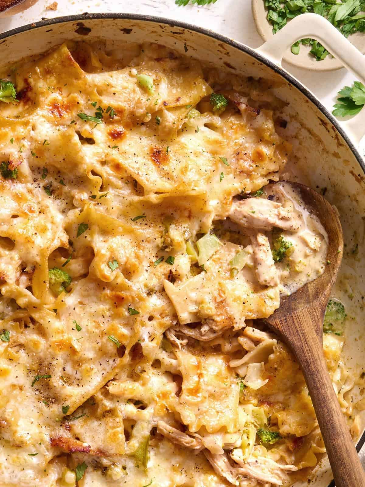 Easy Chicken Broccoli Skillet Lasagna in 50 Minutes