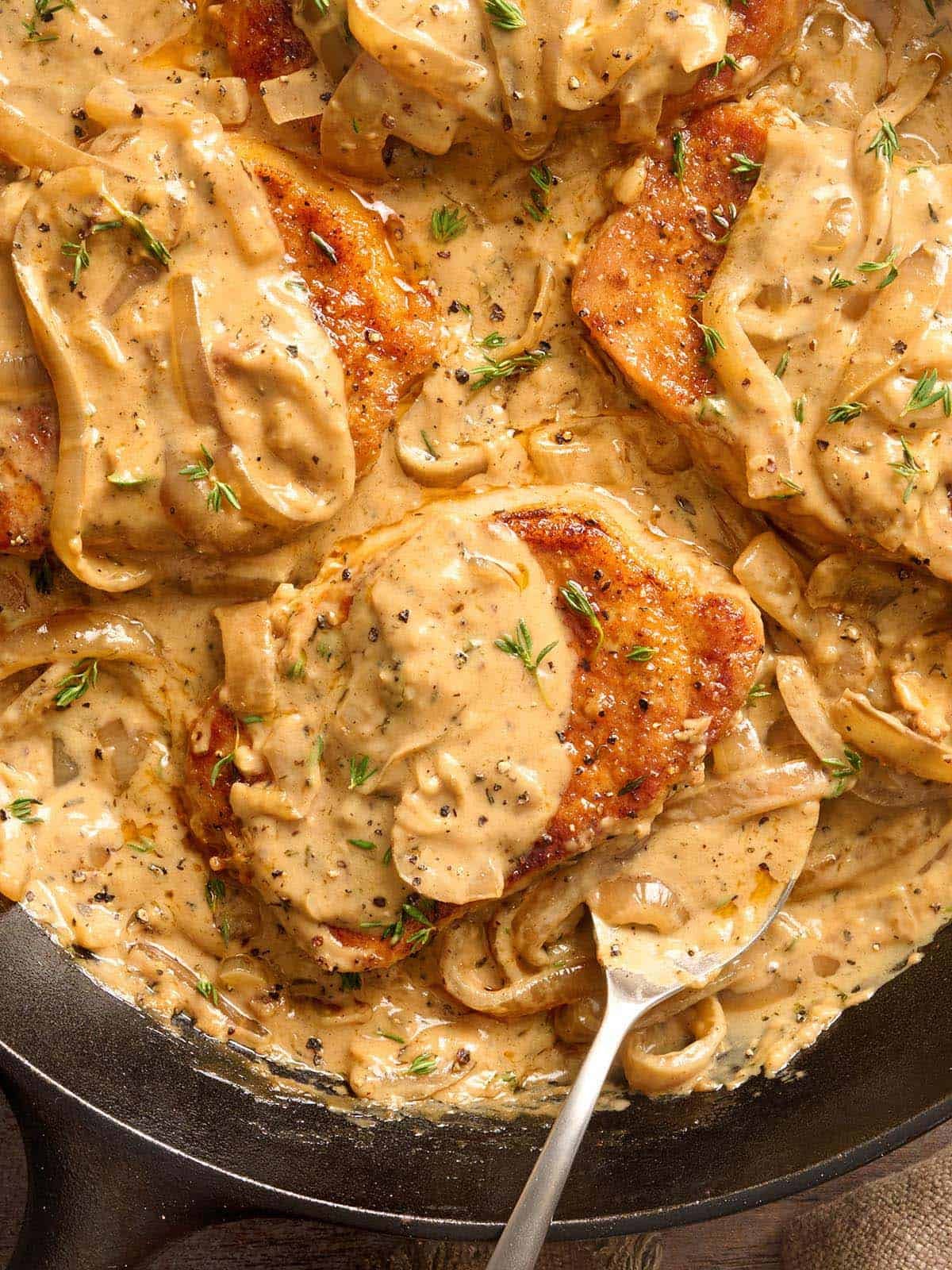 Easy Smothered Pork Chops Recipe