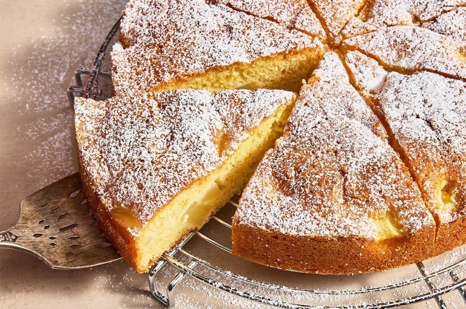 14 Non-Pie Thanksgiving Desserts to Try This Year